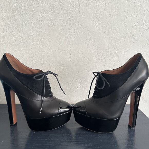 Seen on Victoria Beckham Alaïa Oxford Stiletto Booties EU 38.5 Black - Picture 6 of 12